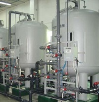 純水系統中活性炭過濾器的作用是什么？